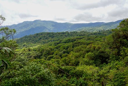 Costa Rica Familienreise - Costa Rica for family  individuell - Landschaft rund um den Vulkan
