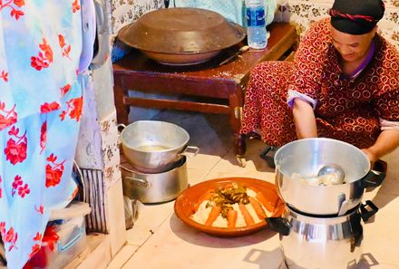 Familienurlaub Marokko - Marokko for family summer - Essen bei Berberfamilien