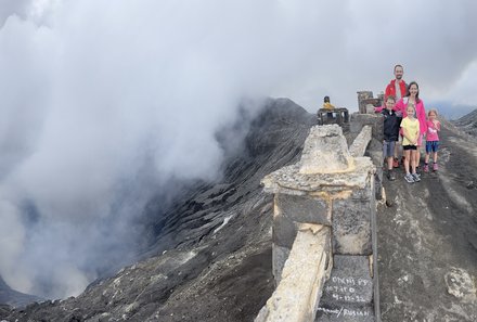 Bali mit Jugendlichen - Java & Bali Family & Teens - Vulkan Bromo - Familie am Kraterrand