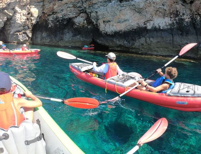 Malta Familienreise - Malta for family - Header - Kinder im Kajak