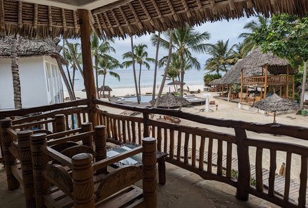 Kenia Familienreise - Kenia Family & Teens - Diani Beach - Baobab Beach Resort & Spa - Terrasse
