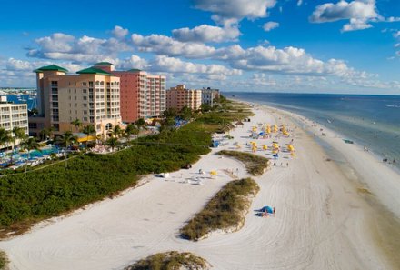 Florida Rundreise mit Kindern - Florida for family individuell - Fort Meyers Beach - Pink Shell Beach Resort - Strand und Hotel