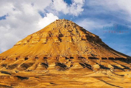 Halle der goldenen Mumien von weitem - Ägypten mit Kindern