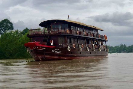 Vietnam Familienreise - Vietnam for family - Bassac Cruise - Schiff auf Wasser