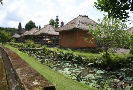 Bali for family deluxe - Familienreise Bali mit Kindern - Taman Ayun Tempel Seerosenteich