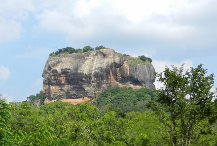 Sri Lanka young family individuell - Sri Lanka Individualreise mit Kindern - Blick auf den Sigiriya Felsen