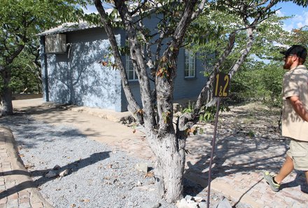 Namibia mit Teenagern - Namibia Teens on Tour - Gondwana Etosha Safari Camp Haus