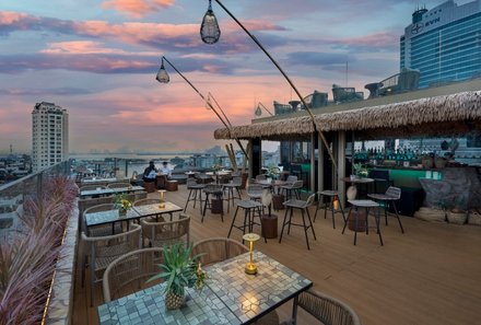 Vietnam Familienreise - Vietnam for family Summer - Le Jardin Hotel Haute Couture - Skybar
