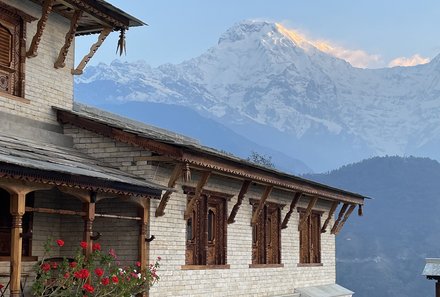 Nepal for family - Ghandruk Lodge - Ausblick auf Berge