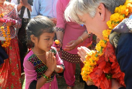 Nepal mit Kindern - Spendenprojekt in Nepal - Große Freude bei den Einheimischen