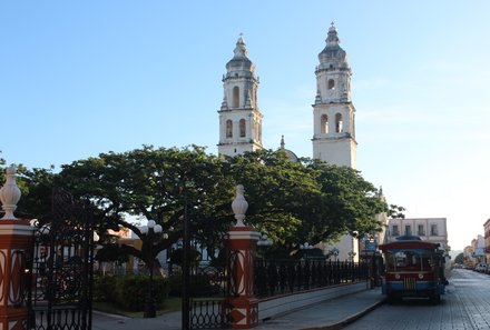 Mexiko Familiemurlaub - Mexiko Fernreise mit Kindern erleben - Stadt