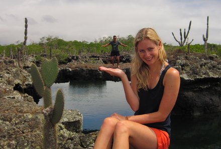 Galapagos Familienreise - Galapagos for family individuell - Los Tuneles Ausflug Mädchen