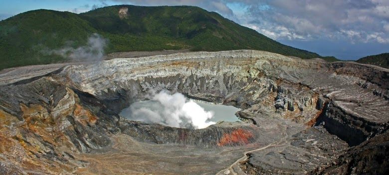 Familienreise Costa Rica - Gründe Costa Rica zu besuchen - Costa Rica - Vulkan Poas