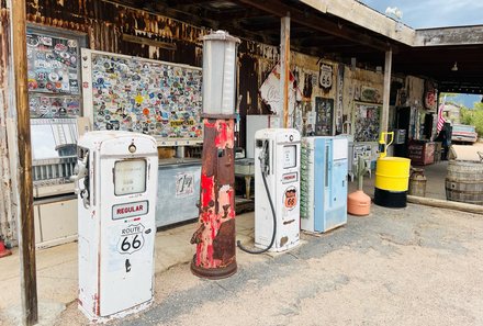 USA Südwesten mit Kindern - USA for family individuell - Kalifornien, Nationalparks & Las Vegas - Route 66 Tanksäule