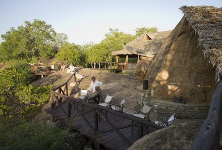 Tansania Familienreise - Tansania for family - Maweninga Camp - Außenbar