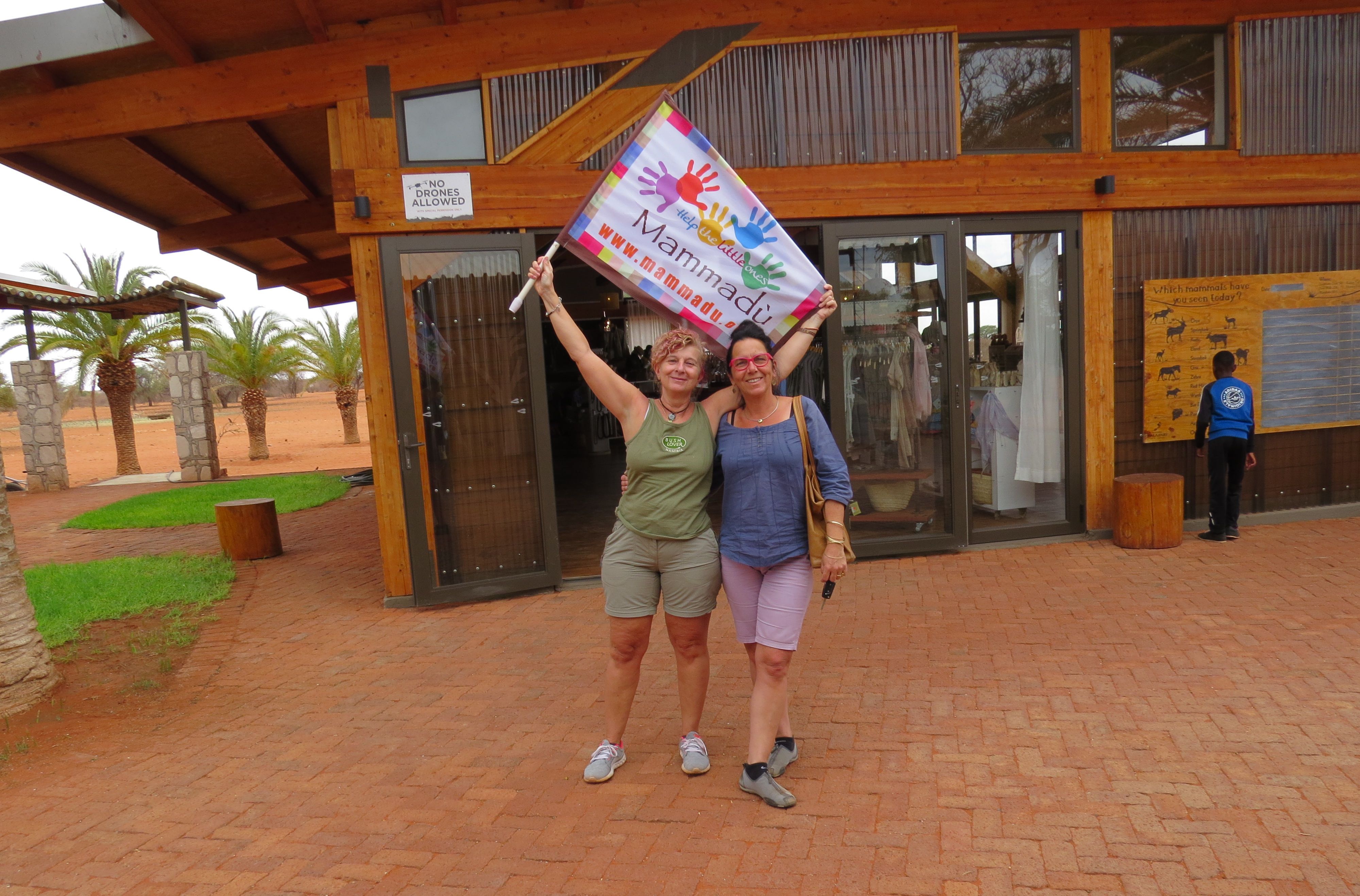 Mammadu Präsidentin Stefania Rabotti und Gründerin Agnes Albrecht