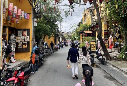 Vietnam for family individuell - Hoi An - Einheimische in der Stadt