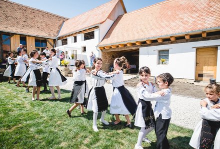 Osteuropa Familienurlaub - außergewöhnliche Unterkünfte von For Family Reisen - Pension Sorgenfrei in Rumänien