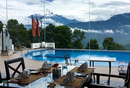 Nepal Familienreisen - Nepal for family - Himalayan Front Resort - Pool