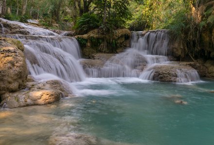 Laos und Vietnam Familienreise - Laos und Vietnam Reise mit Kindern - Wasserfall Laos