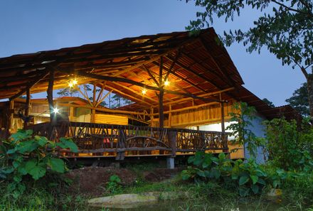 Familienurlaub Costa Rica - Costa Rica for family - La Tigra Rainforest Lodge von außen