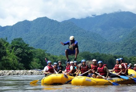 Familienreise Galapagos und Ecuador - Galapagos Family & Teens - Hakuna Matata Lodge Gruppen beim Rafting