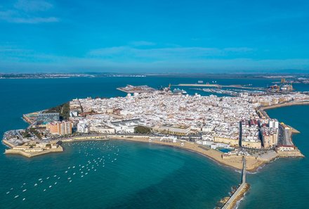 Andalusien for family - Familienreise Andalusien - Cadiz von oben
