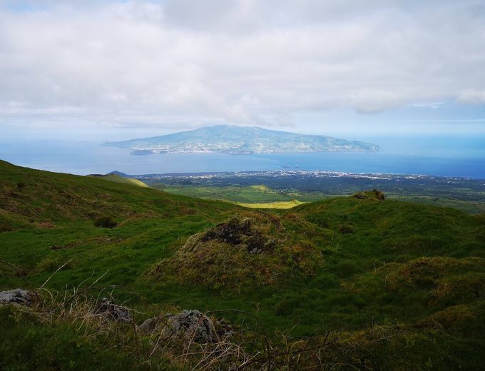 Azoren Familienreise - Azoren for family - Blick auf die Inseln Faial und Pico