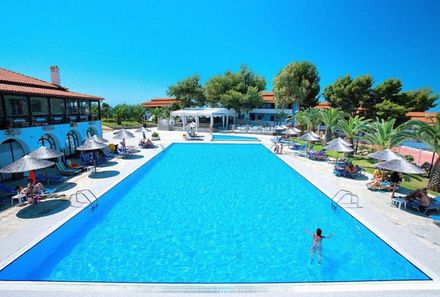 Griechenland Familienreise - Chalkidiki for family - Blue Dolphin Hotel Pool