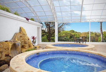 Costa Rica Familienreise - Costa Rica Family & Teens - Hotel Fondavela - Jacuzzi