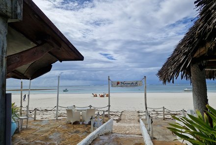 Kenia Familienreise - Kenia Family & Teens - Diani Beach - Baobab Beach Resort & Spa - Beach Bar