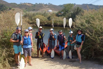 Algarve for family - Familienreise Algarve mit Kindern - Gruppe bei der Kajaktour