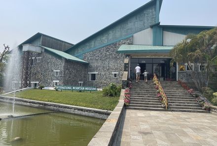 Nepal Familienreisen - Nepal for family - Bergmuseum