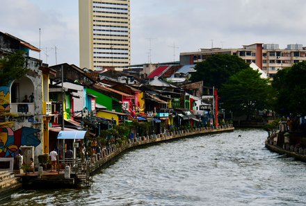 Familienreise Malaysia - Malaysia & Borneo Family & Teens - Malakka Häuser am Fluss