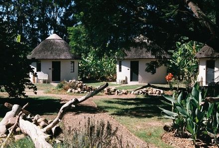 Familienreise Südafrika - Best of Garden Route for family - Addo African Home - Außenansicht