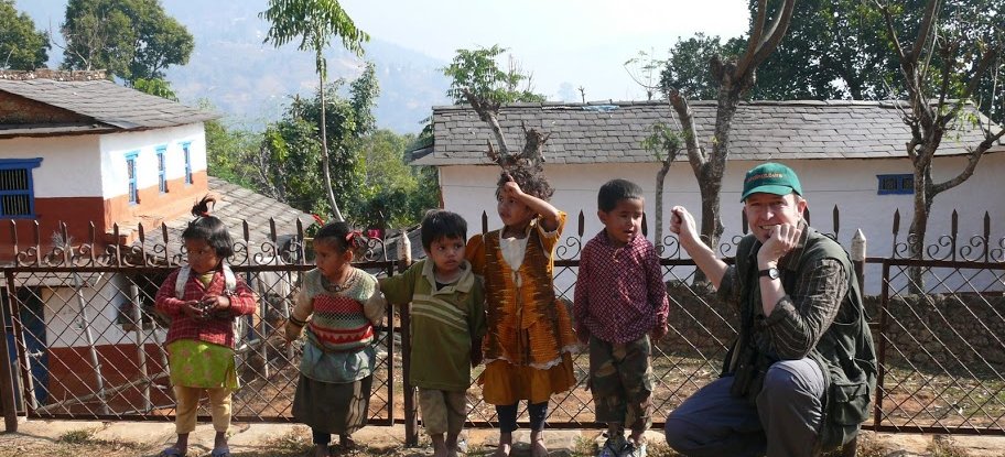 Nepal mit Kindern - Nachhaltiges Reisen & Familienreisen - Unterstützung Projekt in Nepal