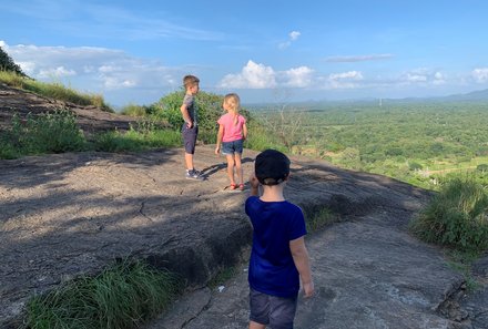 Sri Lanka young family individuell - Sri Lanka Individualreise mit Kindern - Kinder in der Natur Sri Lankas