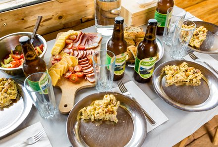 Rumänien Family & Teens - Comisu - Essen