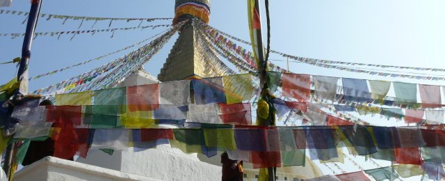 Nepal Familienreise - Das neue Spendenprojekt von SWAN in Nepal - Große Stupa