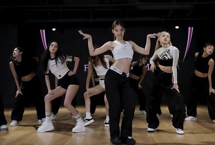 Südkorea for family - Seoul - K-pop Tanz