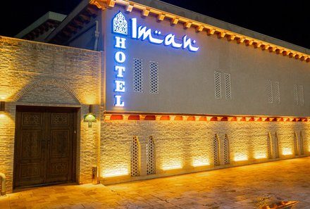 Usbekistan Reise mit Kindern - Hotel Iman Bukhara - Eingang