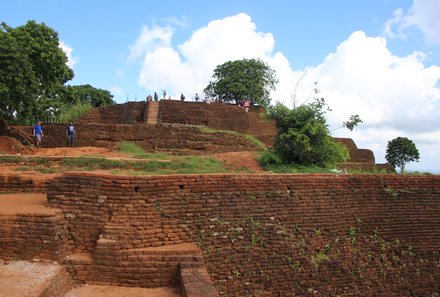 Sri Lanka Familienreise - Sri Lanka Summer for family - Sigiriya-Felsen - Treppen