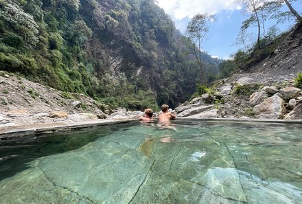 Nepal mit Kindern - Nepal Trekking mit Kindern - Hot Springs