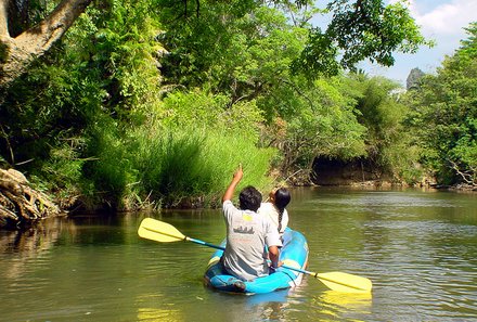 Thailand mit Kindern - Thailand Urlaub mit Kindern - Kanufahrt im Nationalpark