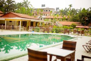 Nepal Hotel Wildlife Camp Außenansicht