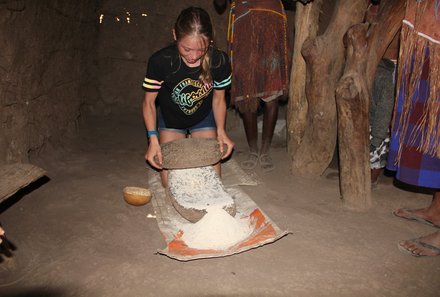 Tansania Familienreise - Tansania for family - Hadzabe Handwerksarbeiten