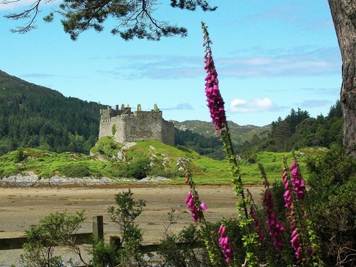 Schottland Familienreise - die beliebtesten Europa Reisen mit Kindern - Burg
