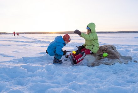 Schweden for family Winter - Eisangeln - Kinder