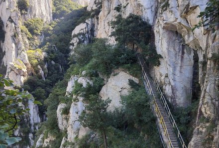 China Familienreise - China mit Jugendlichen - Songshan Treppe nach oben