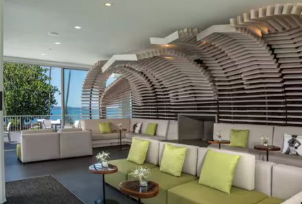 Hawaii Inselhopping for family individuell - Familienreise Hawaii mit Kindern - Grand Naniloa Hotel - Lounge